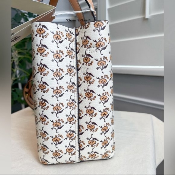 🔥NeW! Tory Burch Blake Small Print Tote - Picture 9 of 13